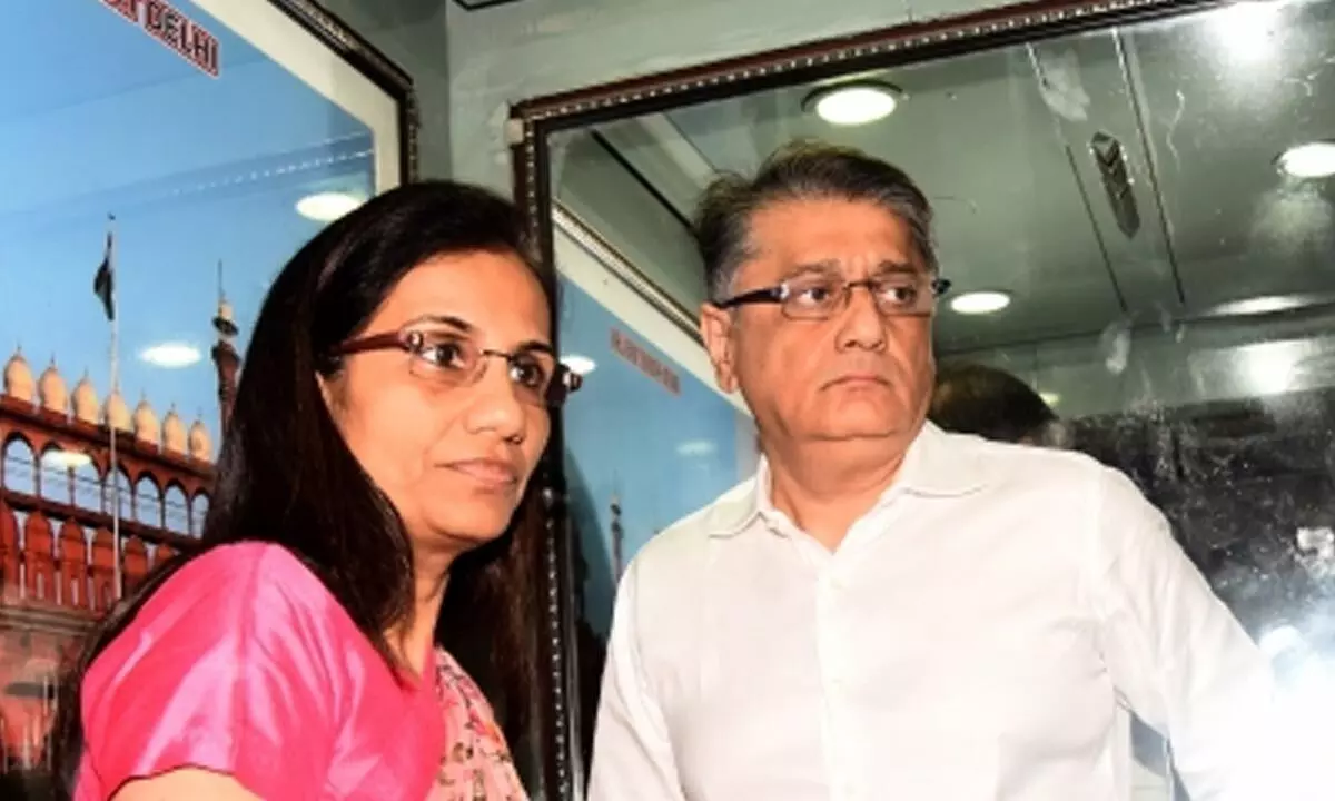 Videocon loan fraud: Supreme Court seeks reply of Chanda Kochhar, husband on CBIs plea