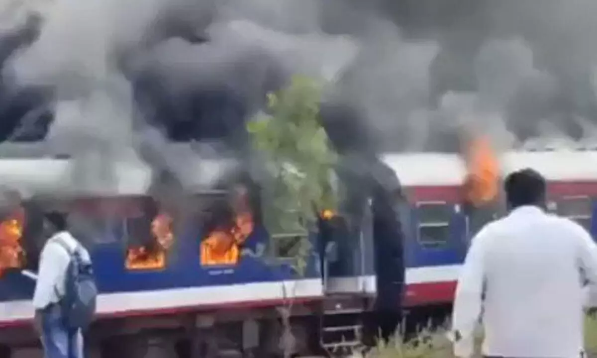 Fire engulfs DEMU train near Ahmednagar, no casualties reported