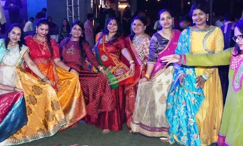 Garba nights drench the city