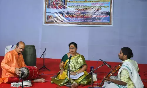 Warangal: Niveditha leaves audience spellbound