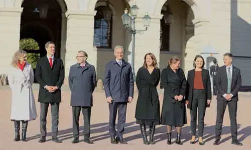 Norwegian PM reshuffles cabinet Norwegian PM reshuffles cabinet