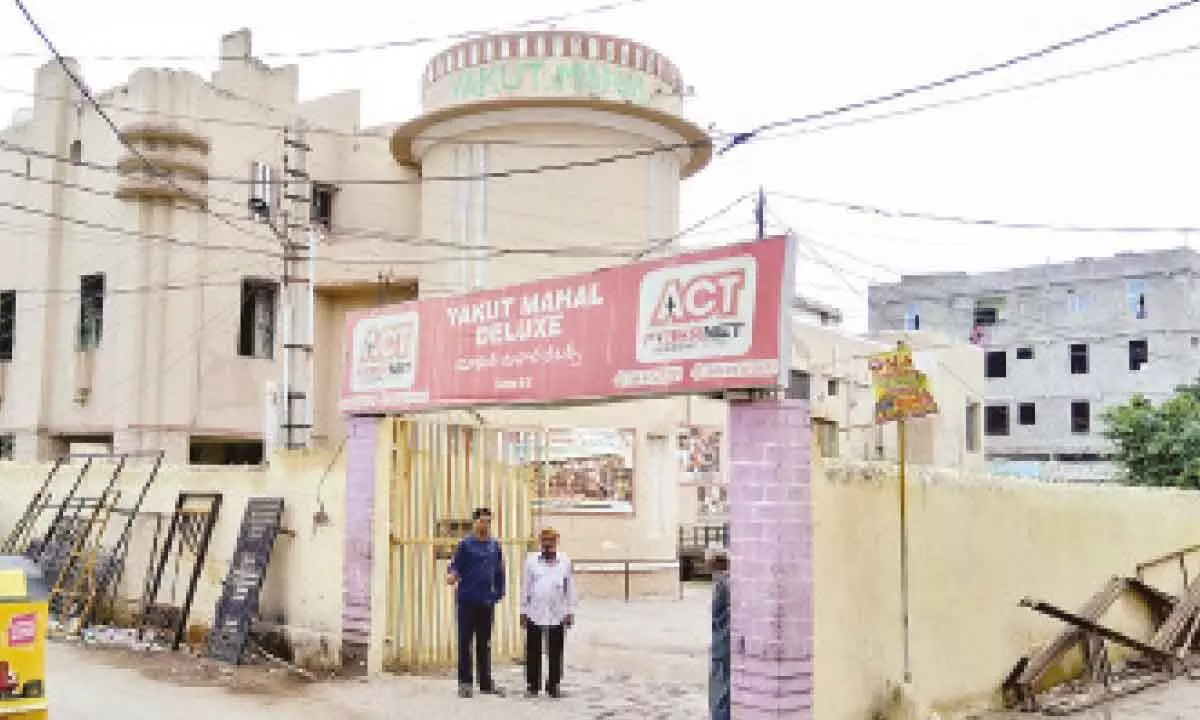 Hyderabad: Yakutpura, Pride of AIMIM a live example of neglect