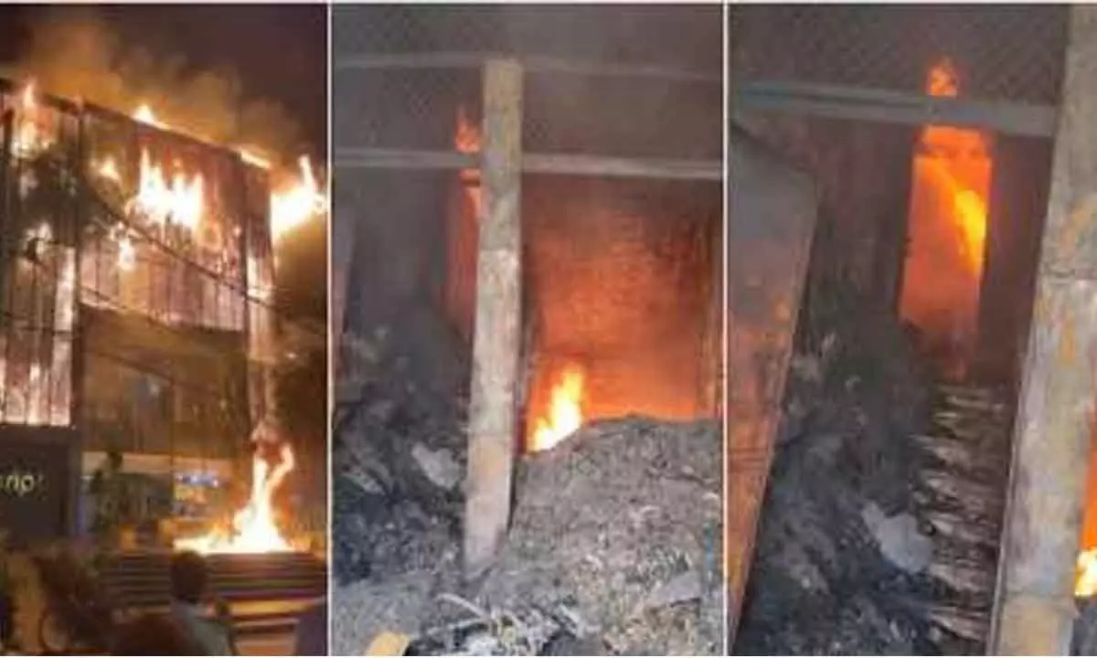 Fire Engulfs Furniture Showroom In Delhis Kirti Nagar