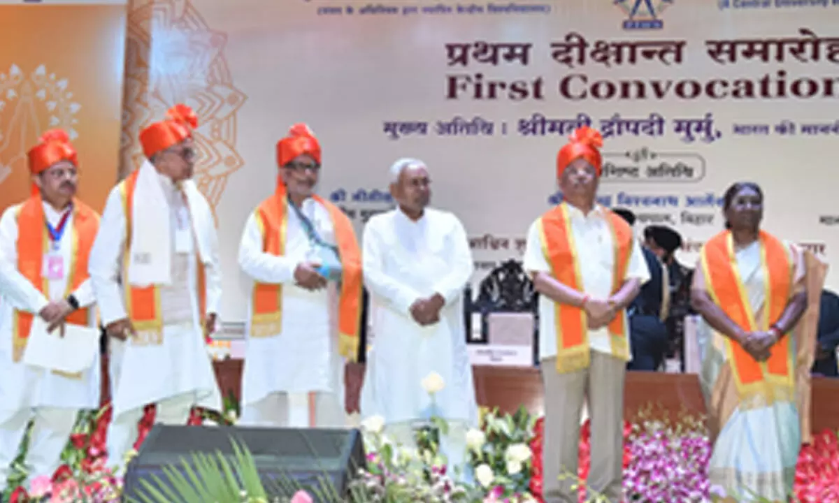 Nitish Kumar appreciates PM Modi for sanctioning central university in Motihari