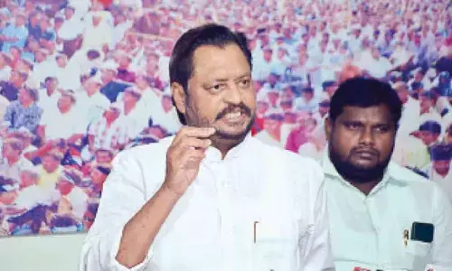 Rajamahendravaram: YS Jagan Mohan Reddy, Sajjala Ramakrishna Reddy troubling Chandra Babu Naidu, alleges Harsha Kumar