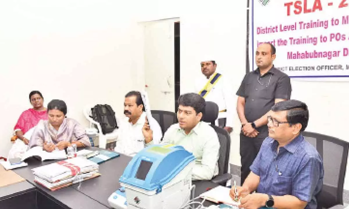 Mahabubnagar: Training session emphasises crucial role of polling officers says Collector G Ravi Nayak