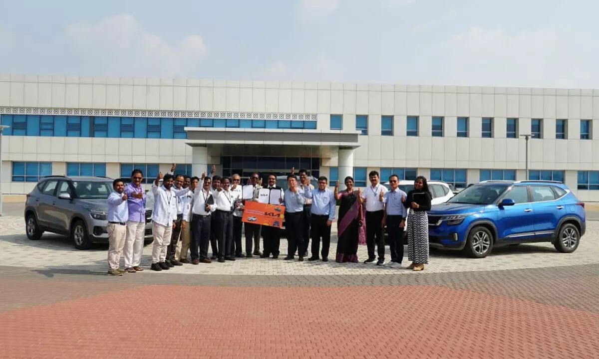 Kia India donates cars to Government Institutions for practical training