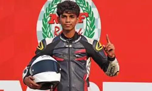 Sarthak Chavan, Abdul Basim grab pole positions in National Motorcycle Racing Championship