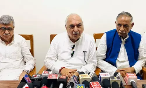 Hooda demands hike in reward for Asian Games medal winners