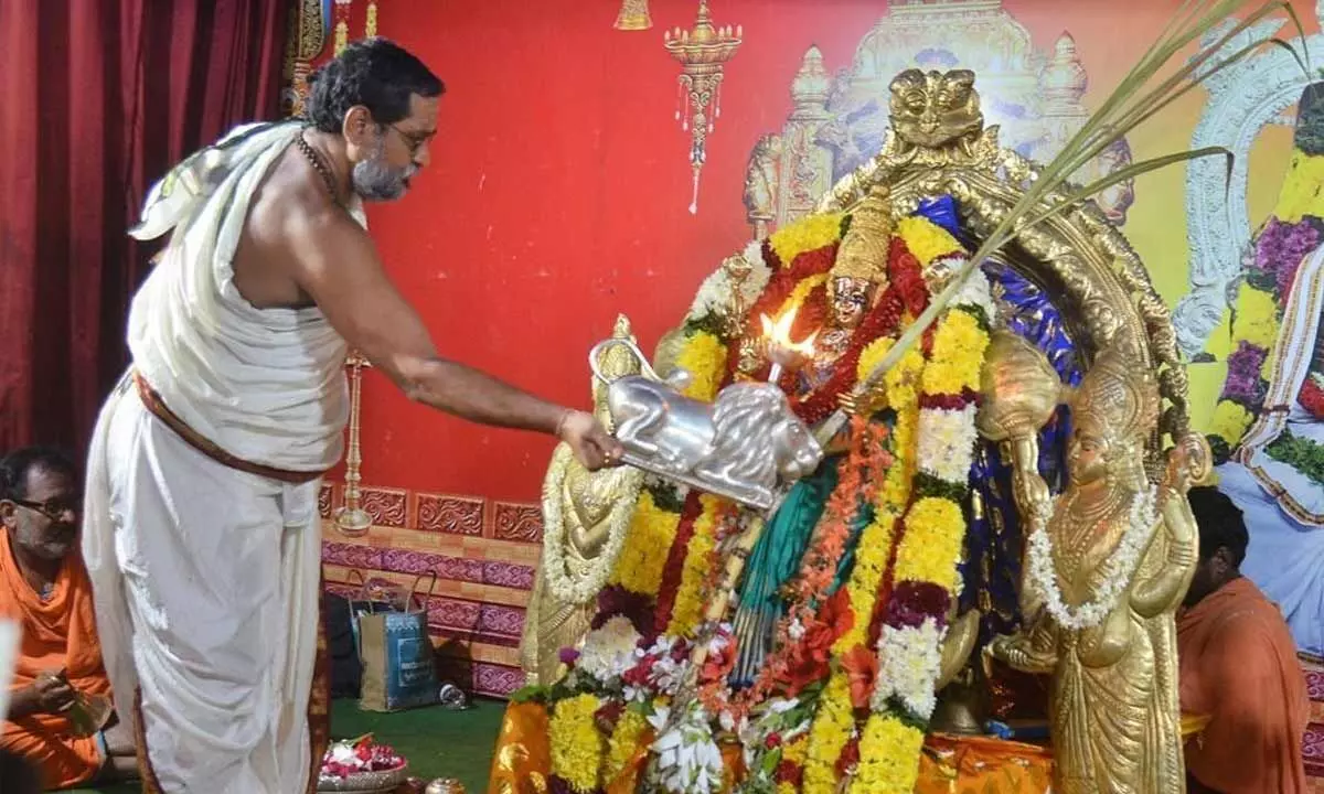 Kanipakam temple offers silk robes to Goddess Kanaka Durga