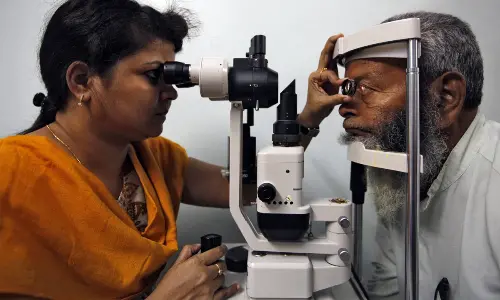 Free eye camp held for Central prison inmates