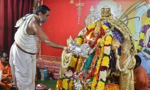 Kanipakam temple offers silk robes to Goddess Kanaka Durga