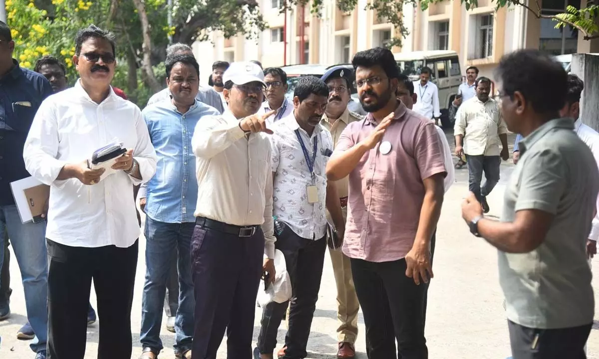 District Collector A Mallikarjuna along with Greater Visakhapatnam Municipal Corporation Commissioner C M Saikanth Varma examining the arrangements made for the centenary celebrations of Andhra Medical College in Visakhapatnam on Sunday