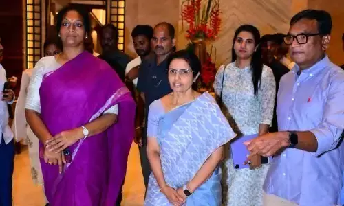 Nara Bhuvaneshwari visits Tirumala, ahead of Nijam Gelavali yatra