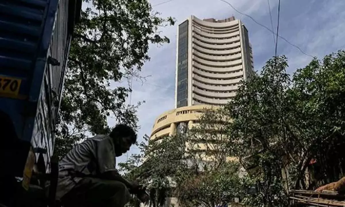 Sensex, Nifty fall amid caution ahead of inflation data