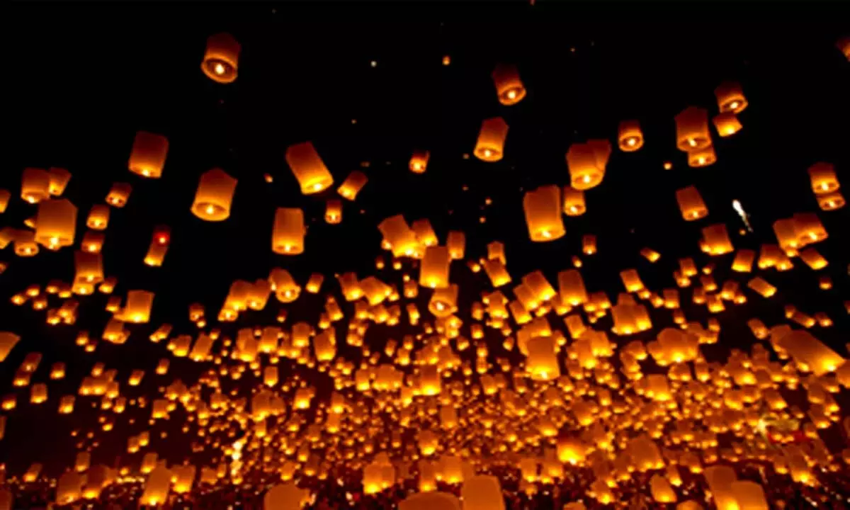 Experience the spellbinding charms of Thailand’s lantern festival
