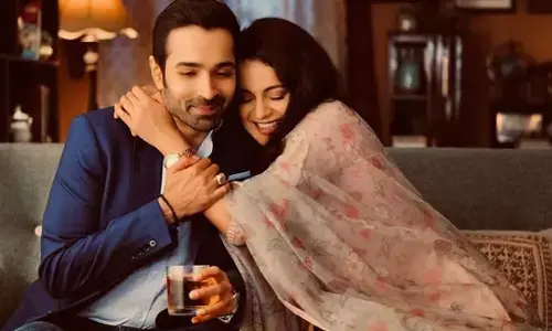 Varun Mitra is in all praises of Tejas co-star Kanagana Ranaut, calls her a true Queen