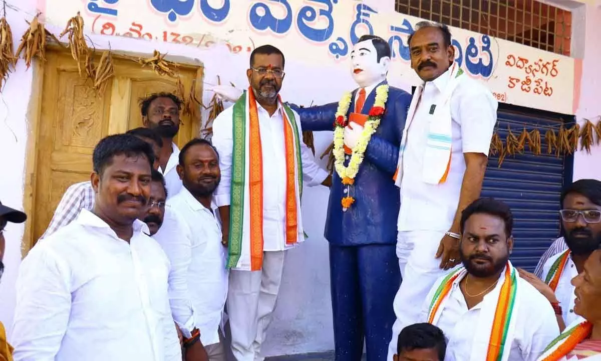 BRS will be blown away in Cong wave: Naini
