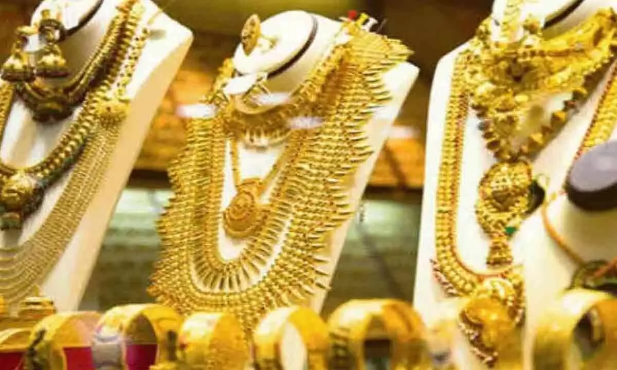 Gold rate in Visakhapatnam today surges, check the rates on October 27, 2023