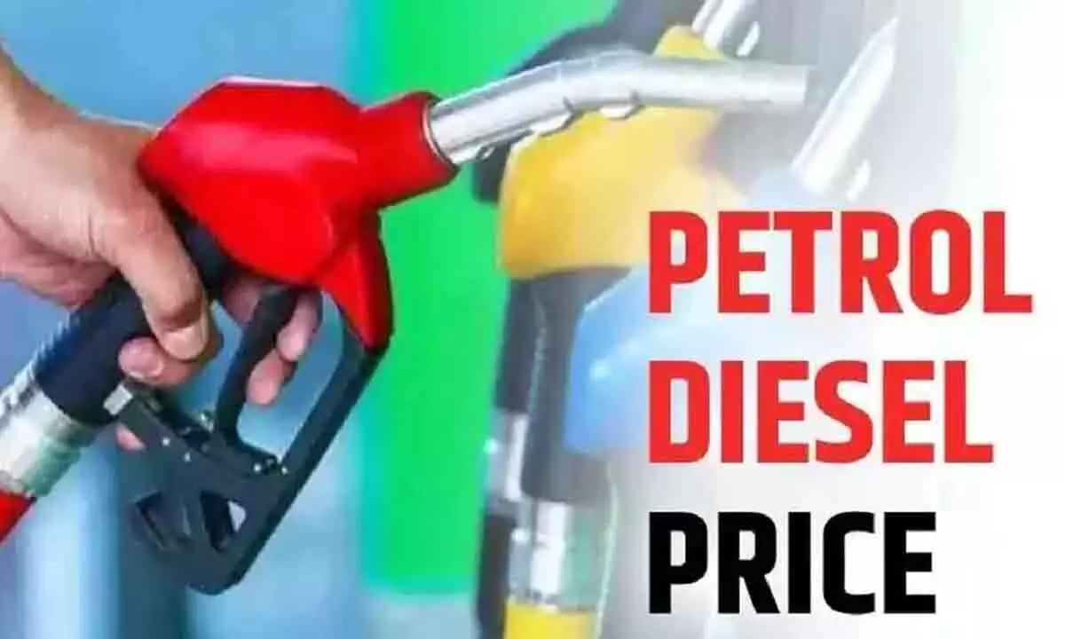 Petrol and diesel prices today stable in Hyderabad, Delhi, Chennai and Mumbai on 27 October 2023