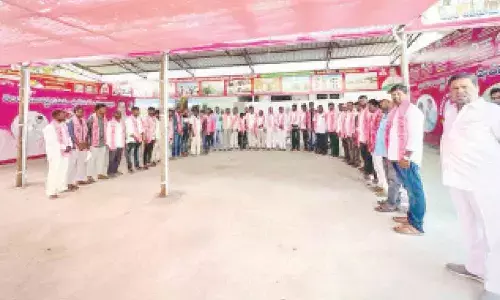 Rangareddy: Youth throw in their lot with BRS