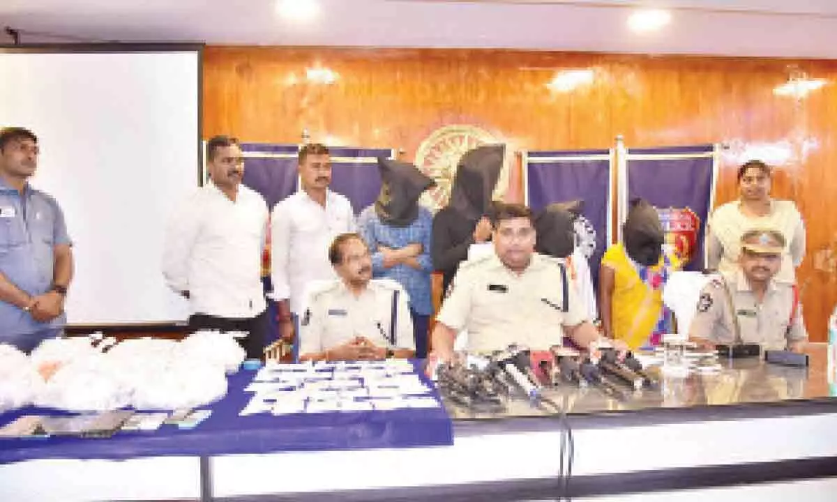 Machilipatnam: Four held for stealing gold worth Rs 3.8 crore