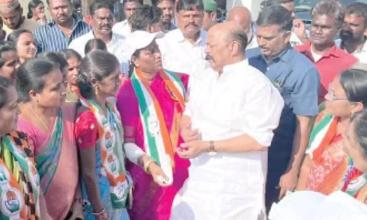 Warangal: Konda Surekha gets East ticket