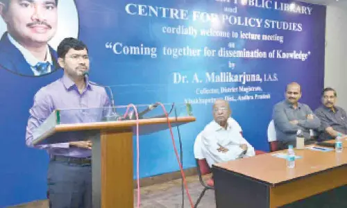 Visakhapatnam: Make reading an integral part of life, students told