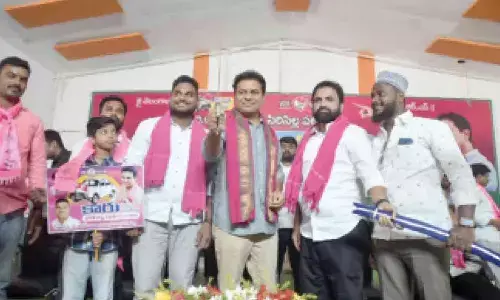 Sircilla: Use social media to counter Congress’ campaign says KTR
