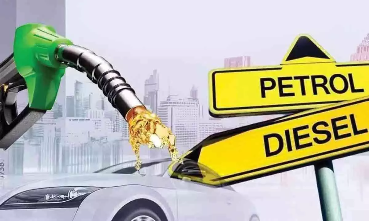 Petrol and diesel prices today stable in Hyderabad, Delhi, Chennai and Mumbai on 29 October 2023