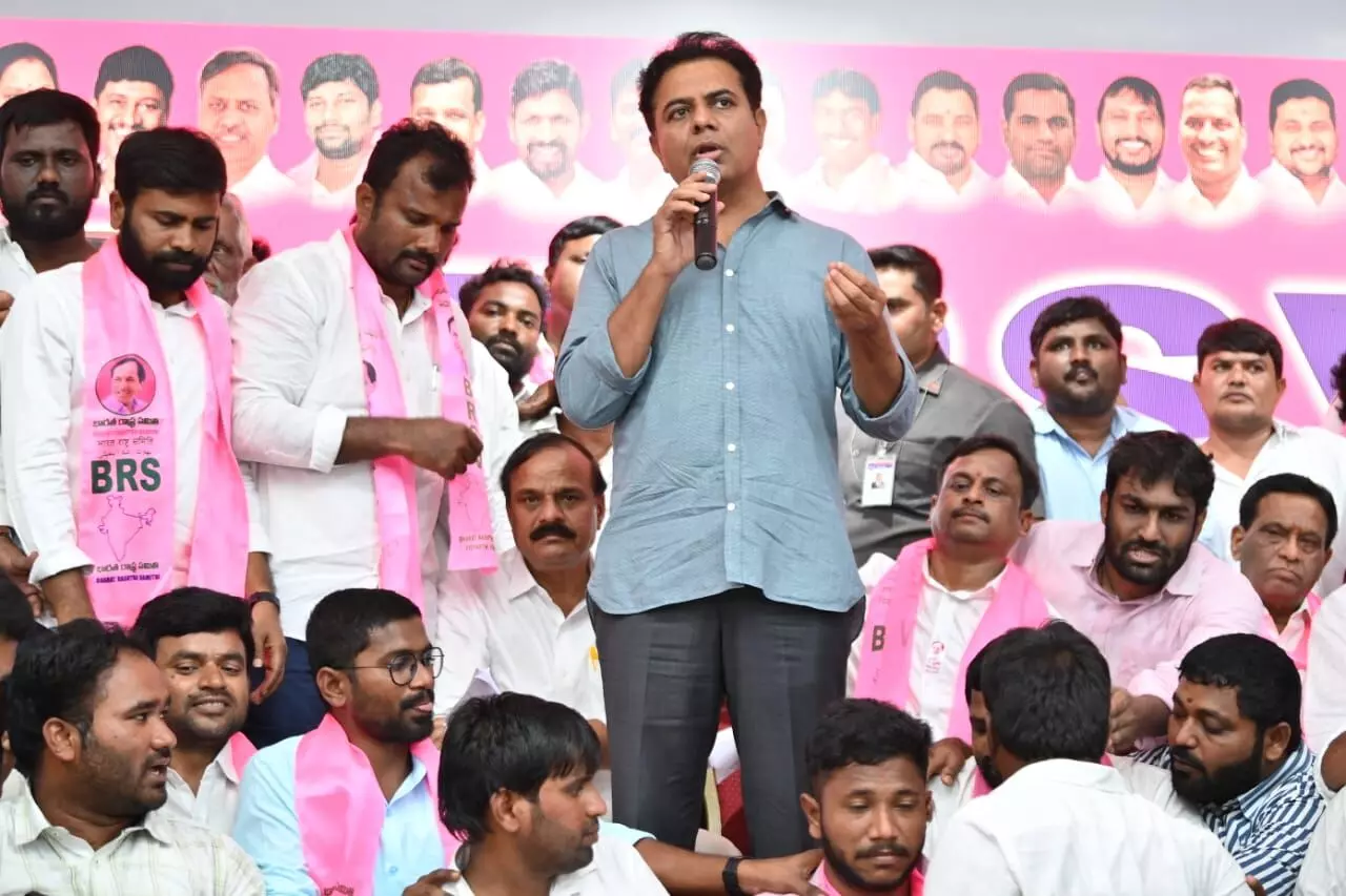 We will completely revamp TSPSC and release job calendar every year - KTR