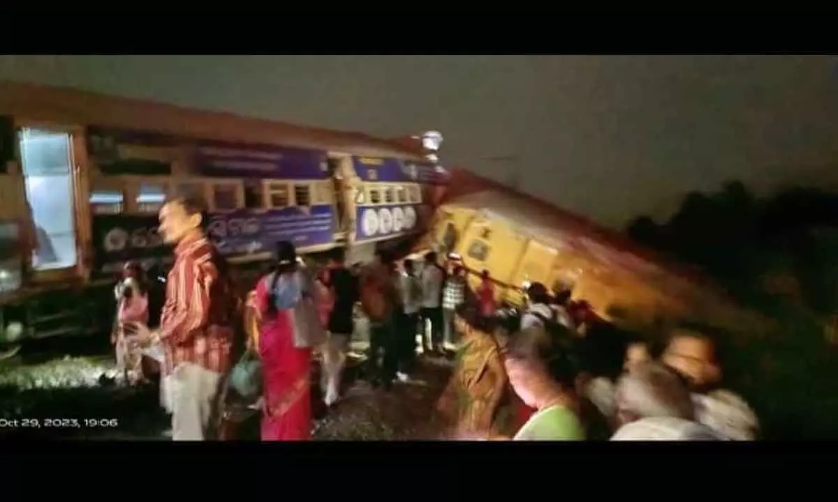 Three compartments of Visakhapatnam-Rayagada passenger derailed