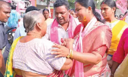 Yellandhu: Elect BRS for rapid growth says Bonthu Haripriya