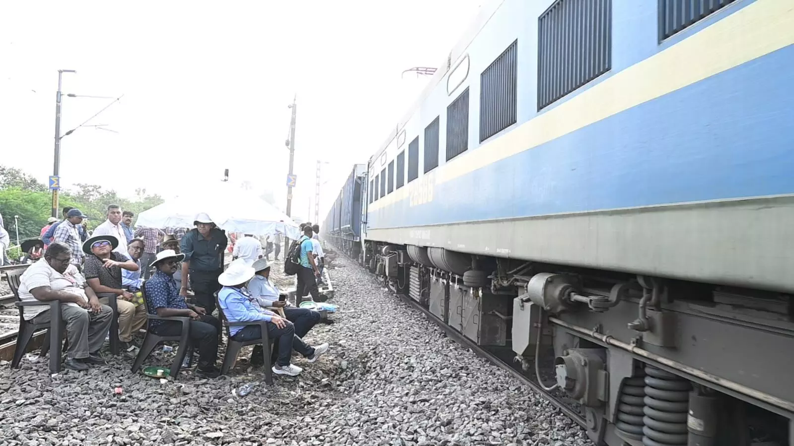 After 19 hours of restoration work, train services resume