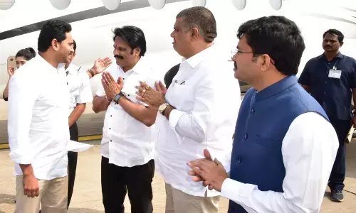 CM arrives in Vizag to meet train accident victims in Vizianagaram