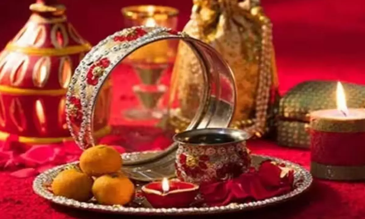 Karwa Chauth 2023: Can single women also observe this fast?