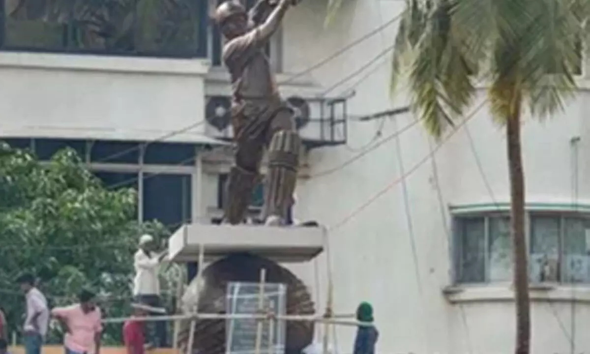 Wankhede Stadium to get maiden statue of Sachin tomorrow
