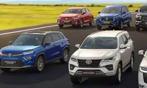 Riding on festive demand, passenger vehicle sales soar to record high in October