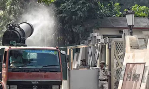 Delhi govt may stop construction work if AQI remains above 400