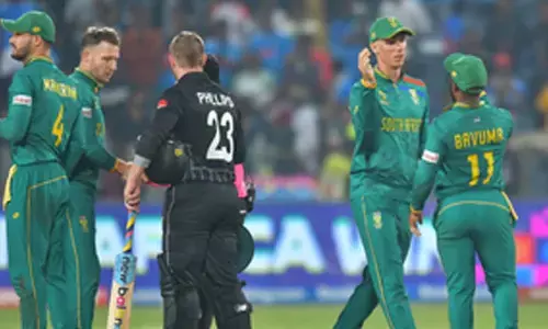 Mens ODI WC: South Africa dominates New Zealand for massive 190-run win
