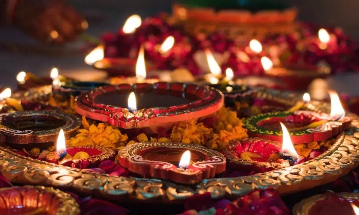 Diwali 2023: Travel Tips For Safe Family Vacation During Deepavali