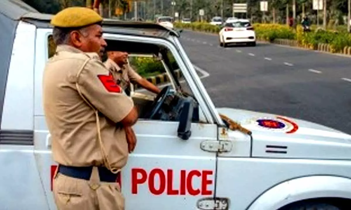 Delhi Police foil jewellery shop heist bid, arrest 11 criminals with weapons