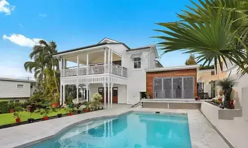 Hyderabad leads in  luxury home sales