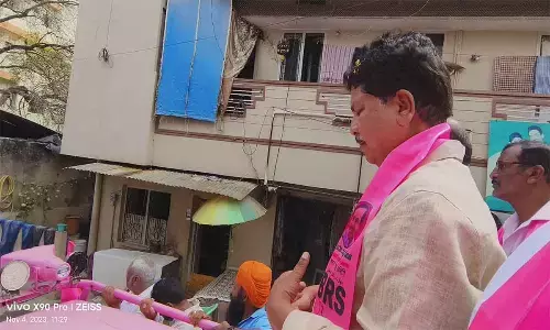 Madhavaram Krishna Rao meets various associations in Balanagar, asks to vote for development