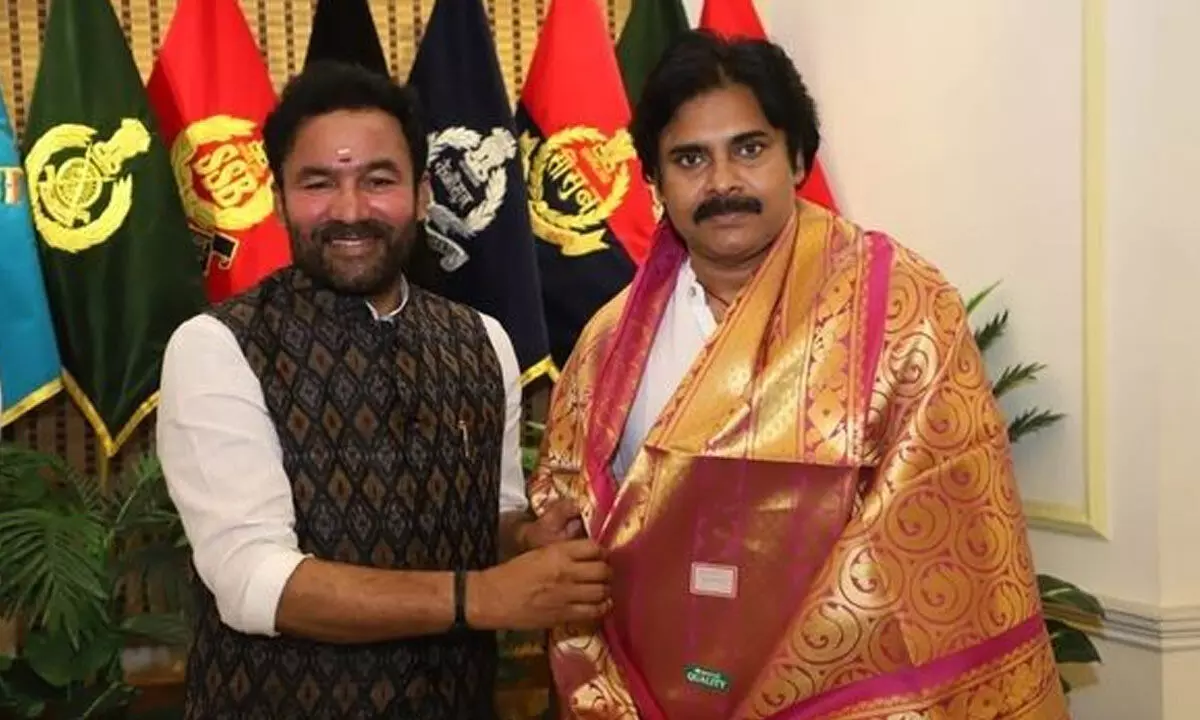 Pawan to play 2nd fiddle to BJP in TS