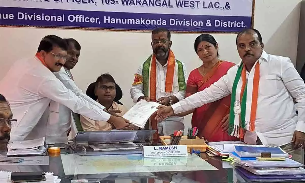 Warangal: District Congress chief Naini Rajinder files papers