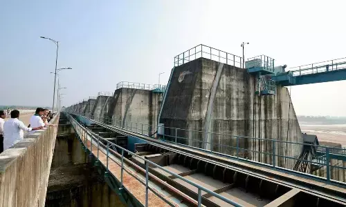 TS govt must come clean on Medigadda charges