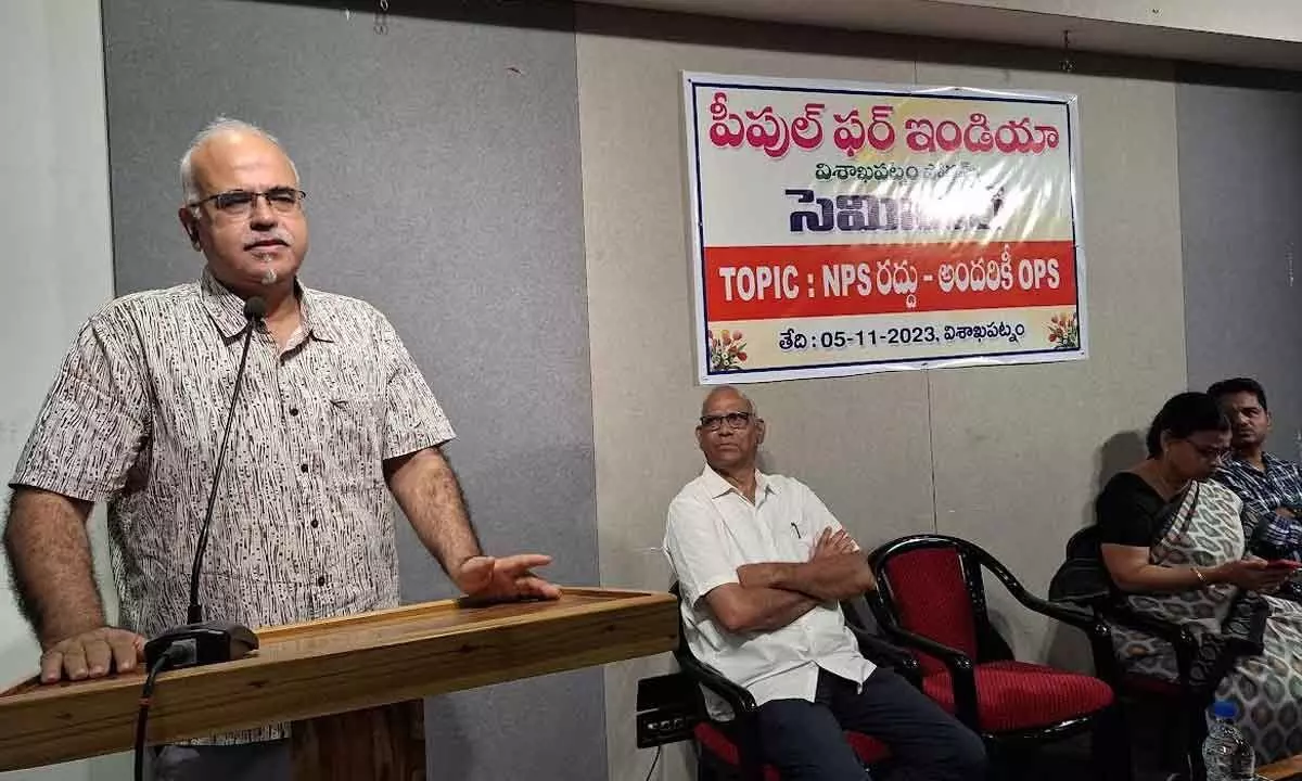 Visakhapatnam: JNU Prof calls for effective mitigation of risks for farmers