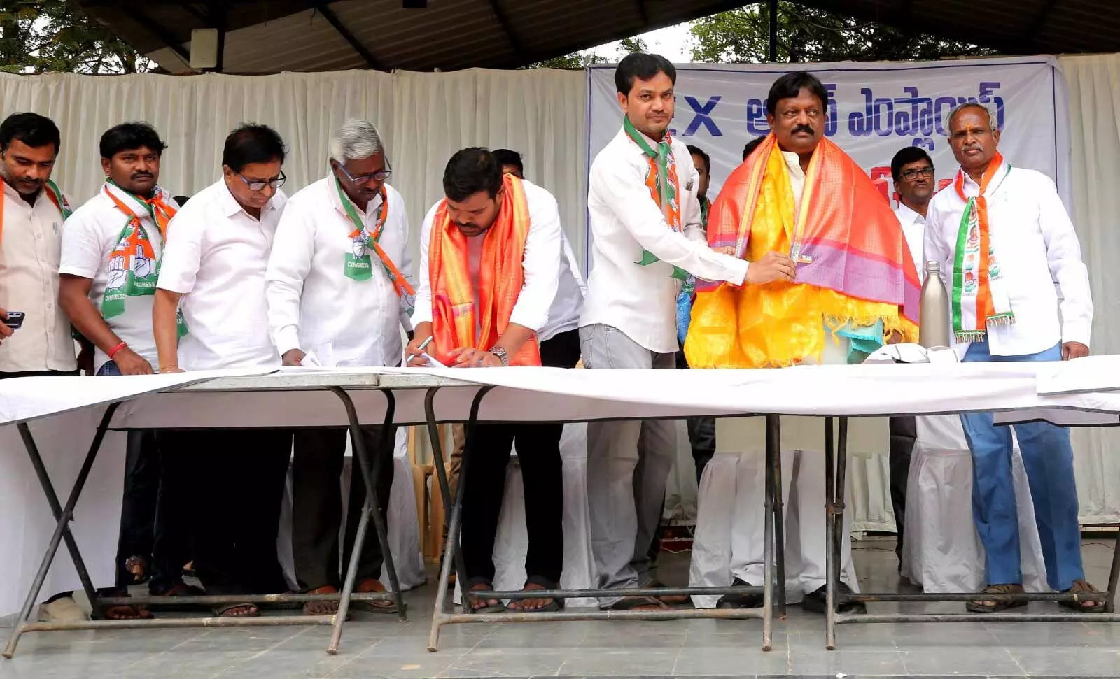 150 youths join Congress in Quthbullapur Constituency