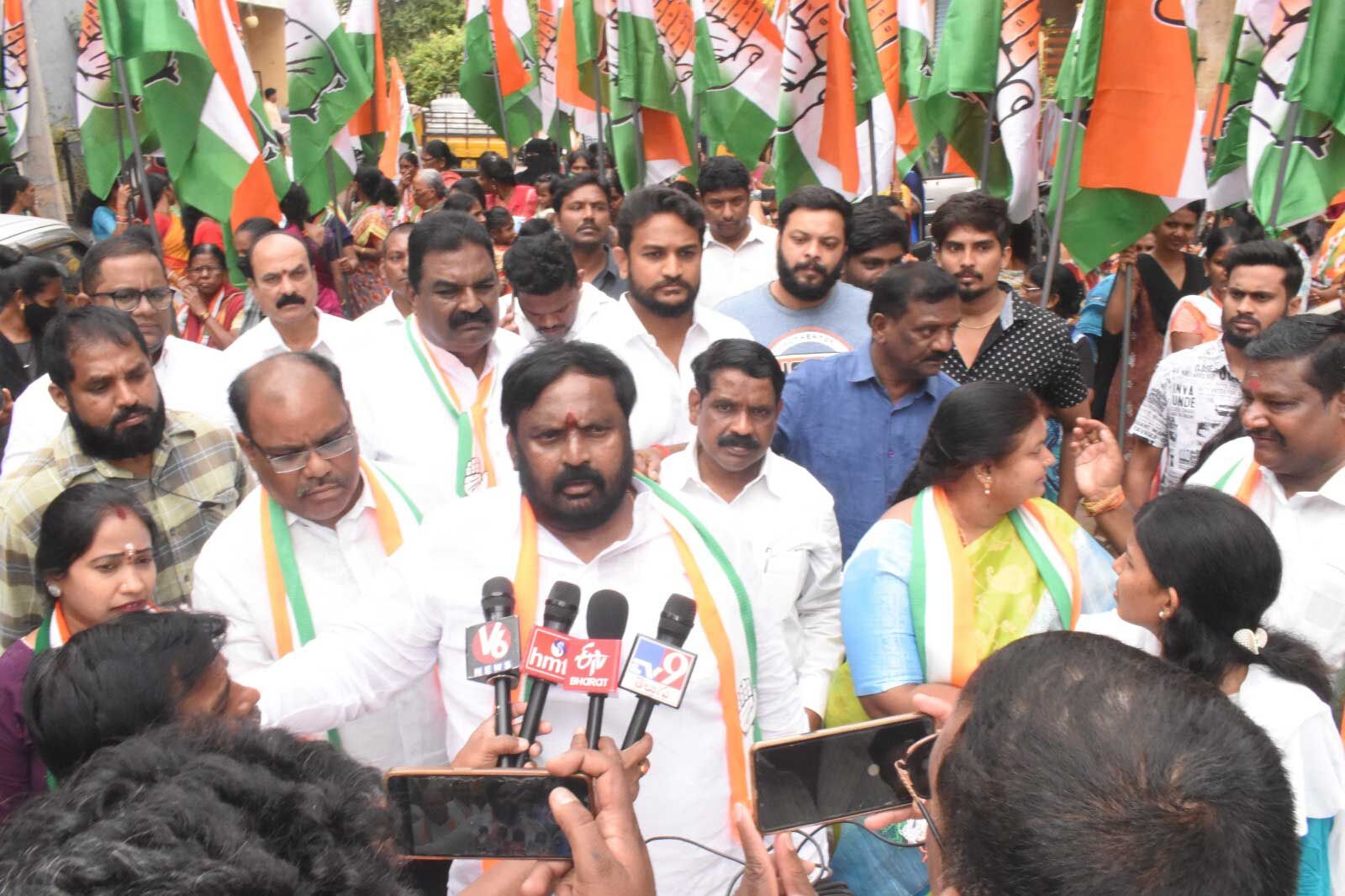 Anjan Kumar Yadav campaigns in the constituency